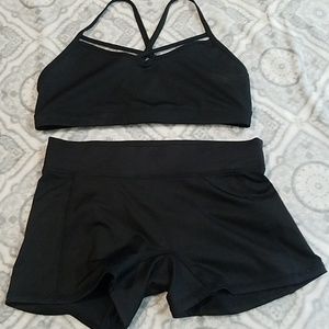 Active wear shorts and bra